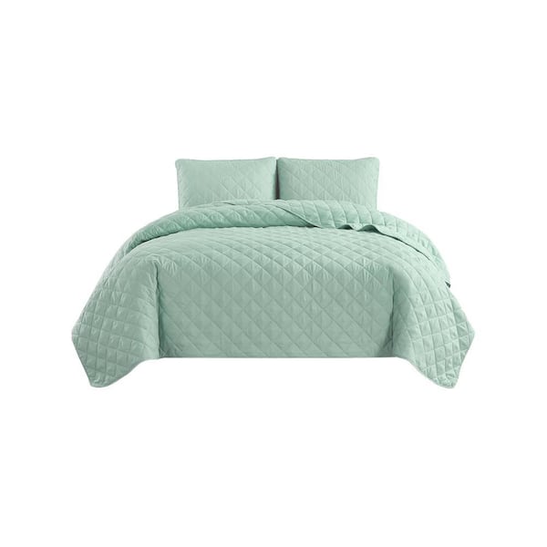 Swift Home All-Season 3-Piece Sage Solid Color Microfiber Full/Queen Quilt Set