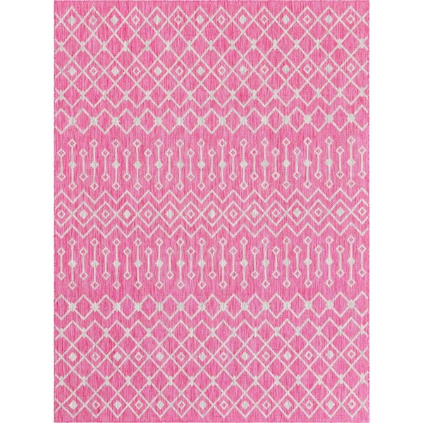 Pink/Gray Tribal Trellis Outdoor 9 ft. x 12 ft. Area Rug