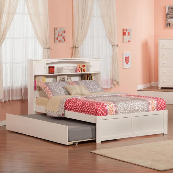 Newport White Full Platform Bed with Flat Panel Foot Board and Twin Size Urban Trundle Bed