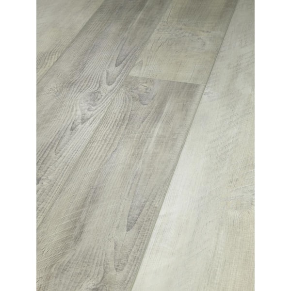 Shaw Pinecrest 9 in. W Majestic Click Lock Luxury Vinyl Plank Flooring  (21.79 sq. ft./case) HD84300166