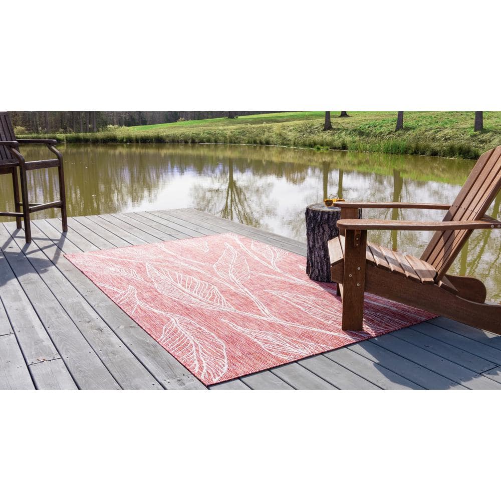 Rustic Red Abstract 9' x 12' Synthetic Outdoor Rug