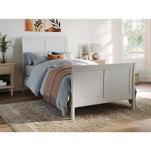 Portland Twin XL Traditional Bed with Matching Foot Board in White