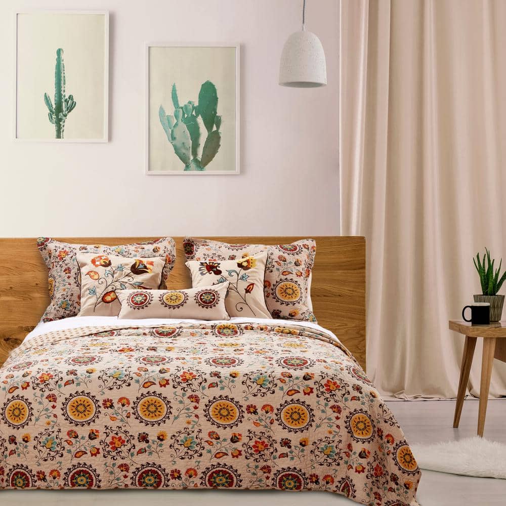 Full Red Cotton Reversible Quilt Set with Decorative Pillows