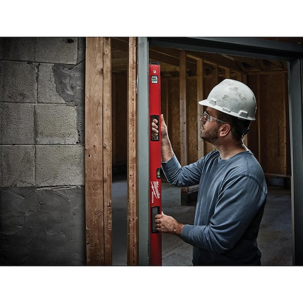 Milwaukee 78 in. REDSTICK Magnetic Box Level MLBXM78 - The Home Depot