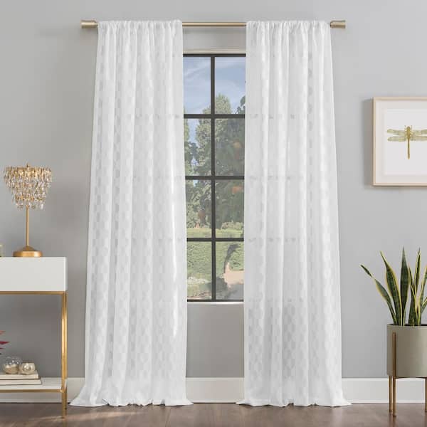 Sun Zero Verge Geometric Clipped Jacquard White Polyester 52 in. W x 96 in. L Rod Pocket Light Filtering Curtain (Single Panel)