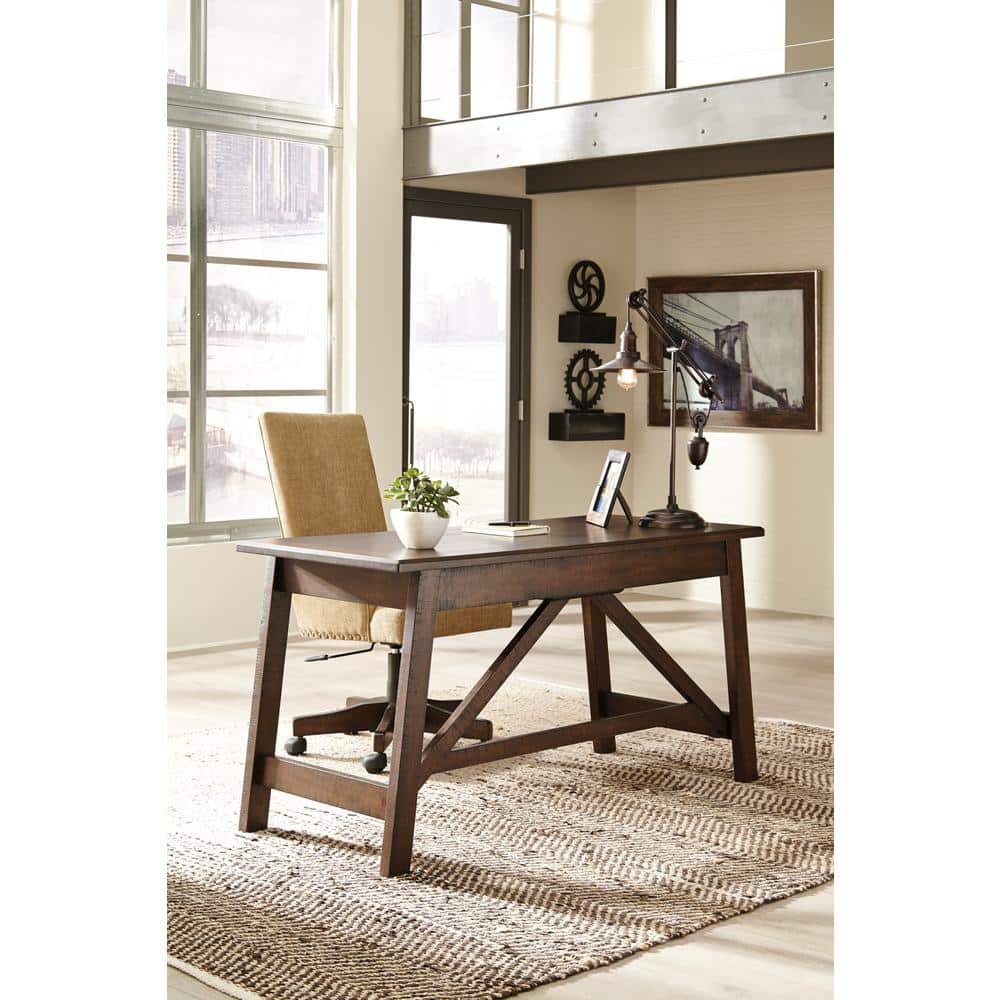 Signature DESIGN BY ASHLEY Baldridge 60 in. Rectangular