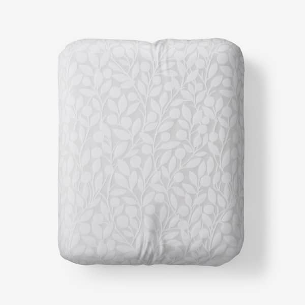 The Company Store Legends Hotel Jacquard Leaf Light Gray Wrinkle-Free Supima Cotton Full Fitted Sheet