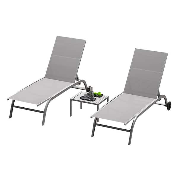 Flynama Adjustable Aluminum Outdoor Lounge Chair with 1-Pack Table and Wheels for Beach, Yard, Balcony in Gray (Set of 2)