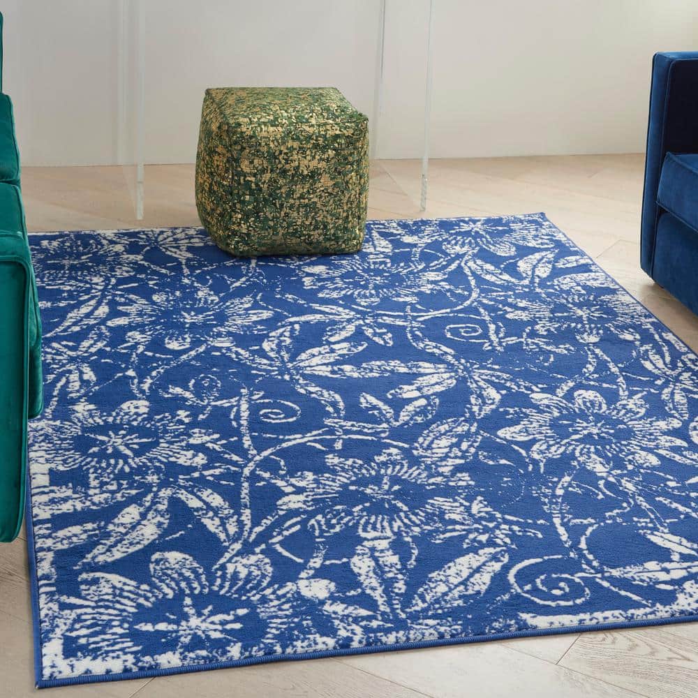 Navy Floral Charm 5' x 7' Synthetic Reversible Area Rug