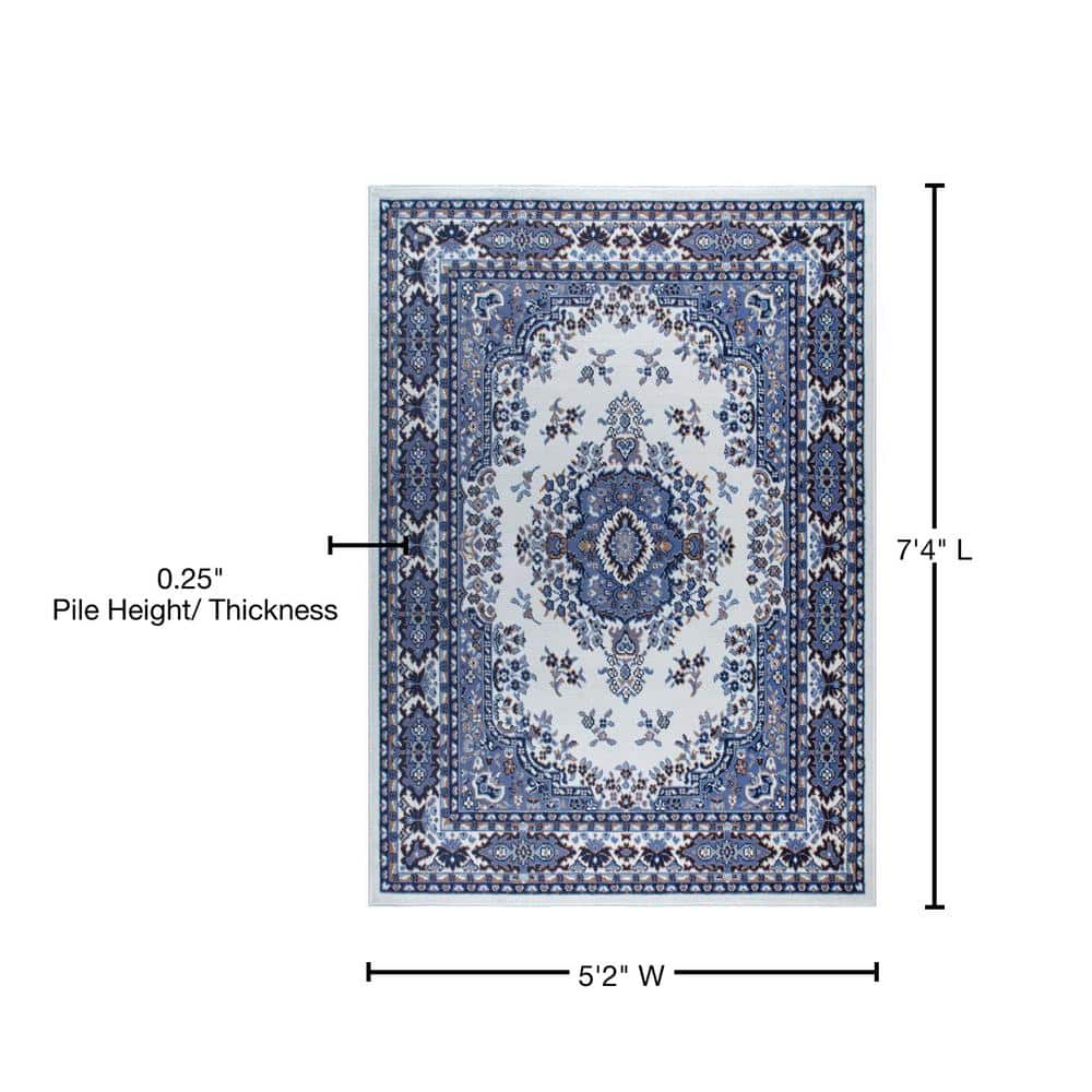 Ivory and Blue Traditional Medallion Area Rug, 5'2" x 7'4"