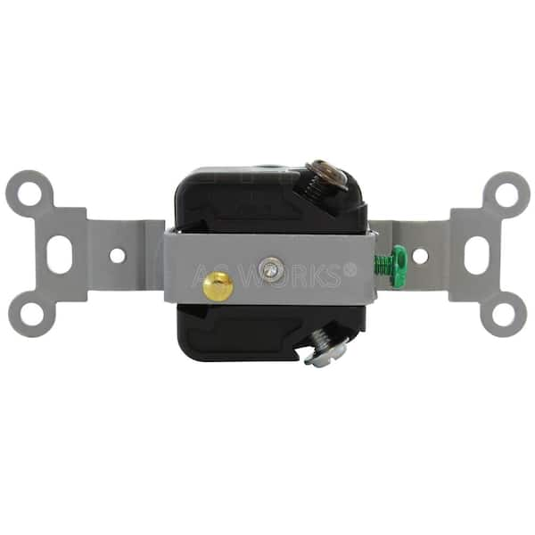 NEMA L5-15R 15 Amp 125-Volt Single Flush Mount Locking Industrial Grade  Outlet in Black