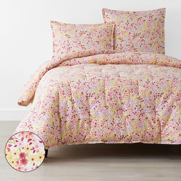 Company Cotton Sunshine and Blooms White Multi Mini Floral Full/Queen Cotton Percale Comforter