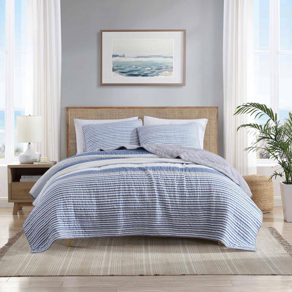 Classic Blue Cotton Reversible Full Quilt Set