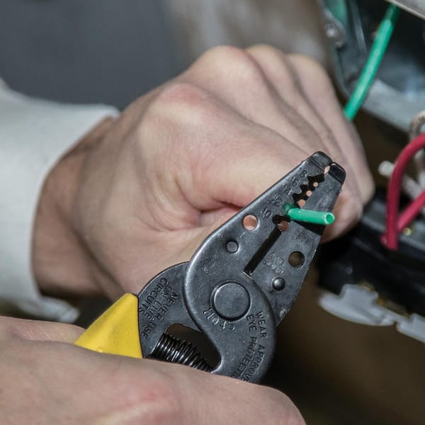 Klein Tools - Electrical Wire Stripper / Cutter (10-18 AWG Solid)