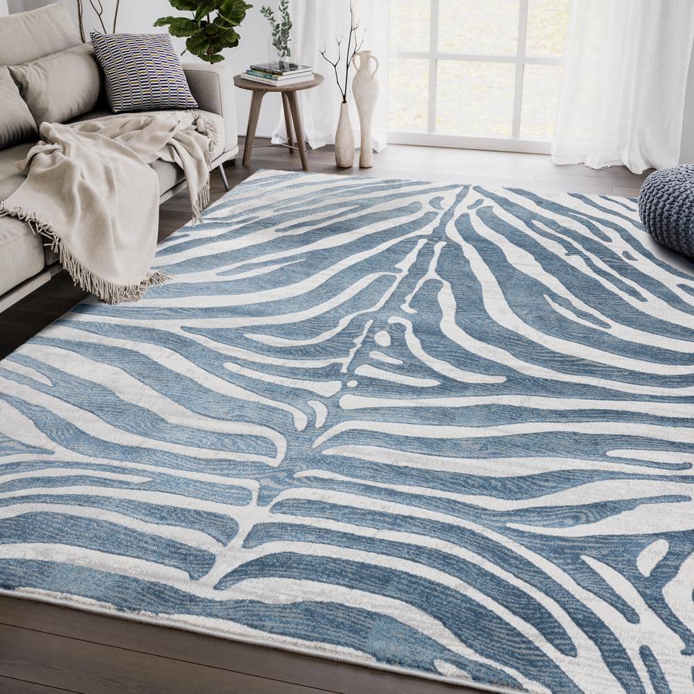 Nova Blue and White 4' x 6' Synthetic Zebra Print Area Rug