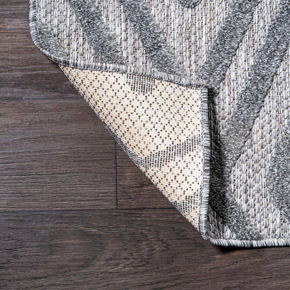 Modern Vintage Moroccan Diamond 8' x 10' Dark Gray Indoor/Outdoor Rug