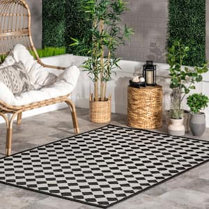 Myka Checkered Black And White 4 ft. x 6 ft. Indoor/Outdoor Area Rug