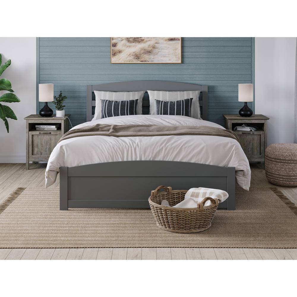 Gray Solid Wood Queen Platform Bed with Slatted Headboard