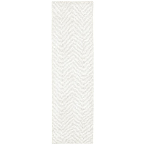 Soho Ivory/Beige 2 ft. x 10 ft. Solid Color Chevron Runner Rug