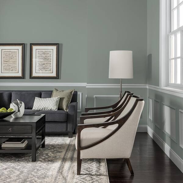 https://images.thdstatic.com/productImages/1df9d320-09fe-4594-903c-06e6a33f7a5a/svn/gray-heron-glidden-premium-paint-colors-ppg1033-5p-05sg-77_600.jpg