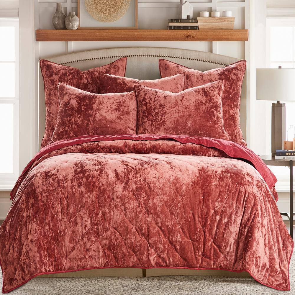 Luxurious Full/Queen Red Velvet Reversible Quilt