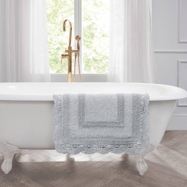 Laura Ashley Crochet Light Gray/Green 21 in. x 34 in. Solid 100