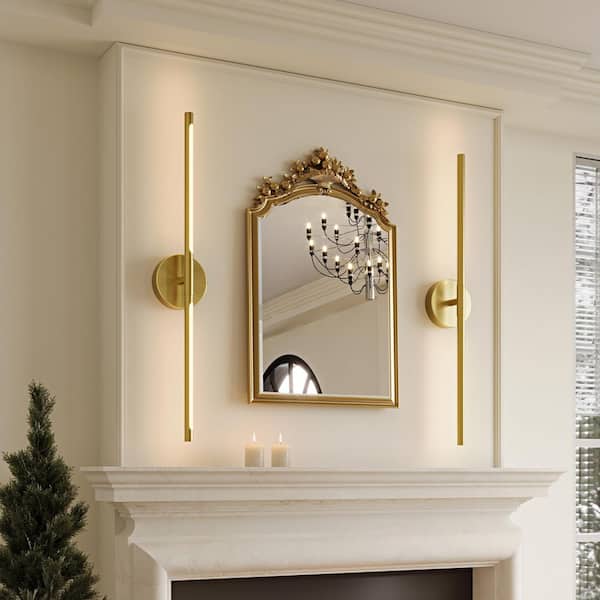 32 in. Modern Gold Battery Operated Wall Sconce 360° Rotatable Dimmable Rechargeable Wall Light with Remote (Set of 2)