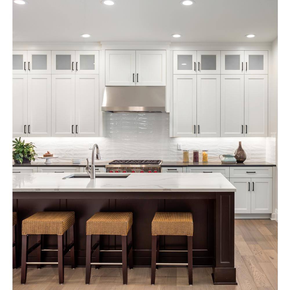 Matte White Round LED Recessed Lighting Kit with Dimmable Feature