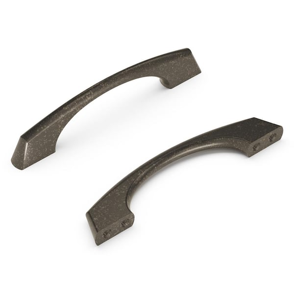 HICKORY HARDWARE Greenwich 3 in. or 3-3/4 in. Windover Antique Center-to-Center Pull
