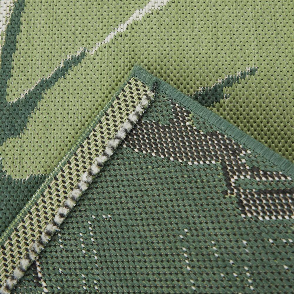 Green and Black Botanical Pattern Rectangular Synthetic Rug 5' x 7'