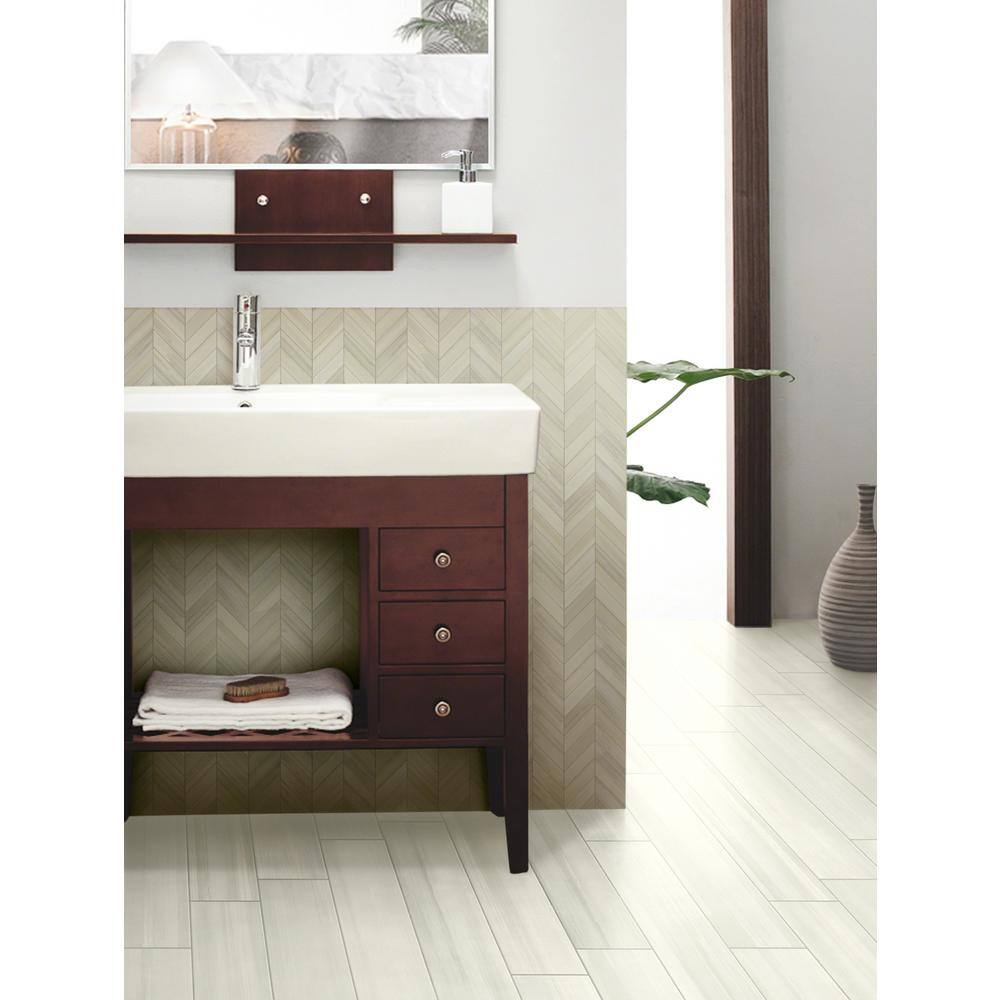 Bianco 12" x 15" Matte Porcelain Chevron Mosaic Tile