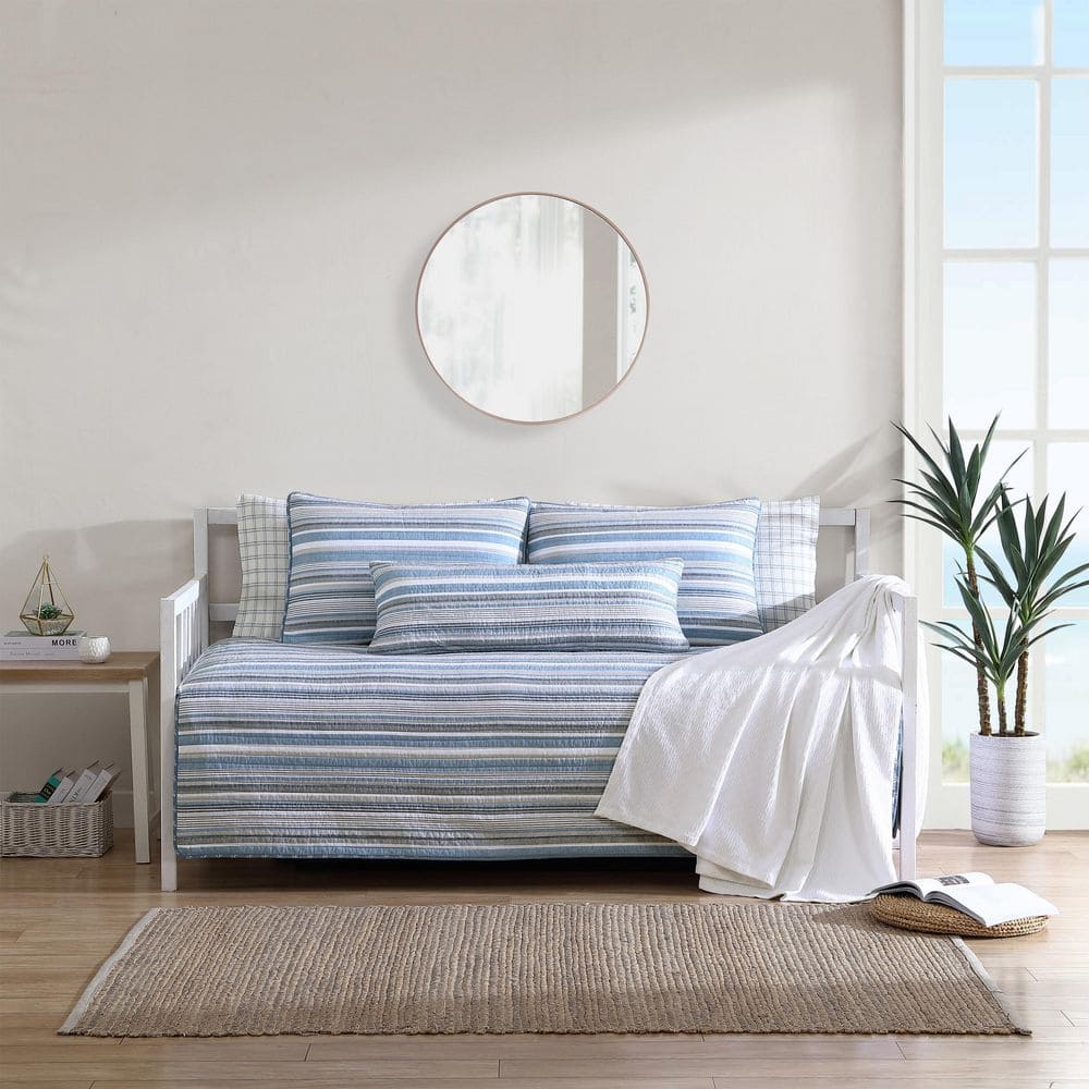 Chambray Blue Cotton Twin Reversible Quilt Set