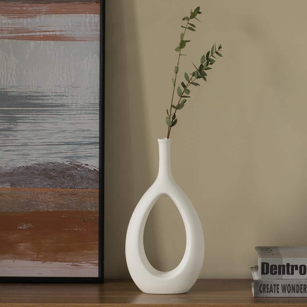 Uniquewise 11 in. Contemporary White Ceramic Unique Shaped Flower