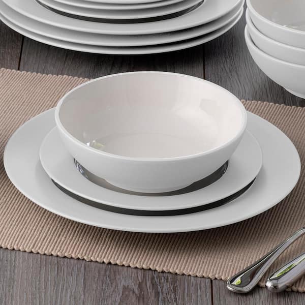 Noritake Colorwave White 16-Piece Rim (White) Stoneware Dinnerware