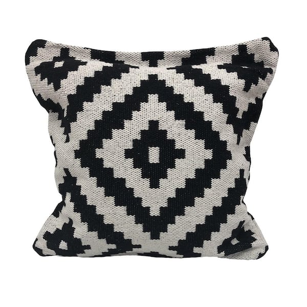 Unbranded Medallion Black and White Geometric Cozy Poly-Fill 24 in. x 24 in. Indoor Throw Pillow