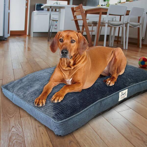 Happy Tails 40 in. x 30 in. Blue Jacquard Flannel Gusset Bed 27102