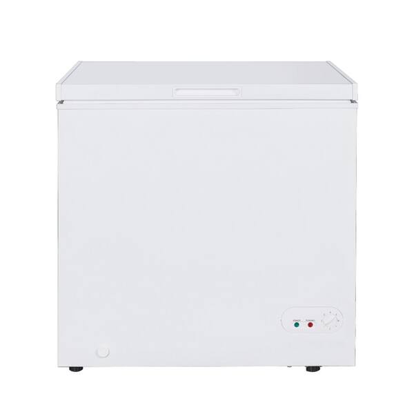 ARCTIC CHEF 5.0 cu. ft. Chest Freezer in White