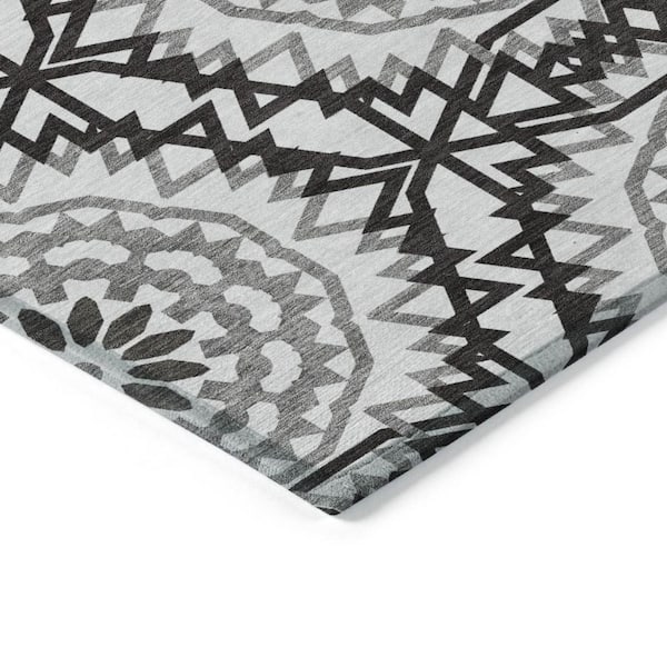 White, Black, Gray 5 ft. x 8 ft. Woven Floral, Medallion Polyester Rectangle Indoor/Outdoor Area Rug