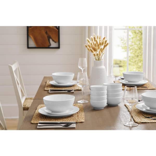 https://images.thdstatic.com/productImages/1e8ad260-7e7b-4683-a8f8-967c4f019034/svn/white-home-decorators-collection-dinnerware-sets-116730-40r-1d_600.jpg