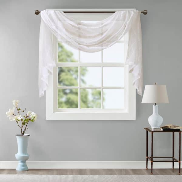 Madison Park Iris 144 in. L x 50 in. W White 100% polyester Sheer Window Scarf