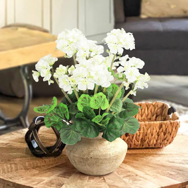 LIVING LUXURY 16 in. Cream White Artificial Geranium Flower Stem