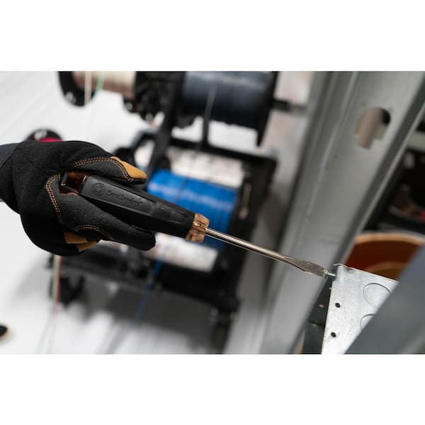 Southwire Plastic Handle 3/16-in Cabinet Tip Screwdriver Southwire Plastic Handle 3/16-in Cabinet Tip Screwdriver