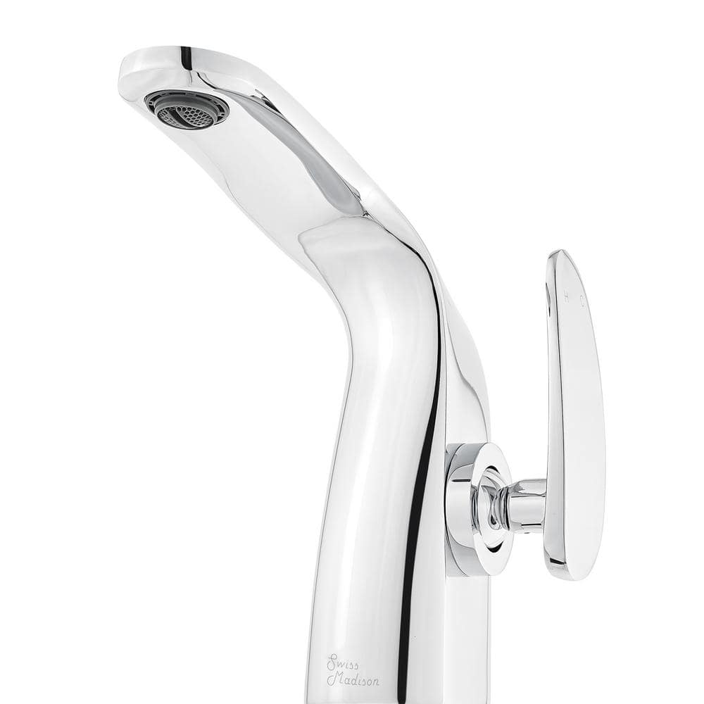 Château Chrome Single Hole Single-Handle Bathroom Faucet