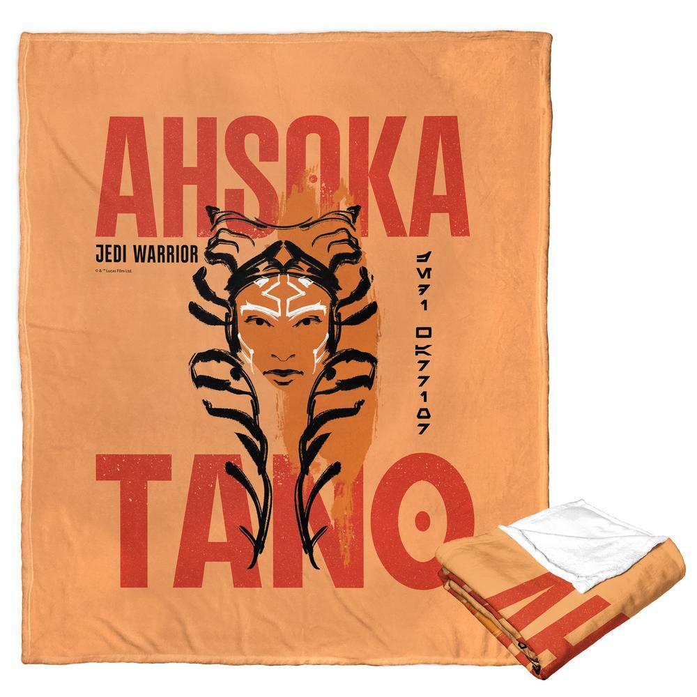 THE NORTHWEST GROUP Star Wars Ahsoka Ahsoka Tano Silk Touch Throw