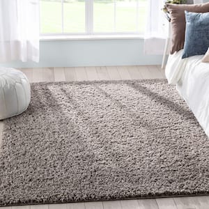 Elle Basics Emerson Solid Shag Beige/Grey 7 ft. 10 in. x 9 ft. 10 in. Area Rug