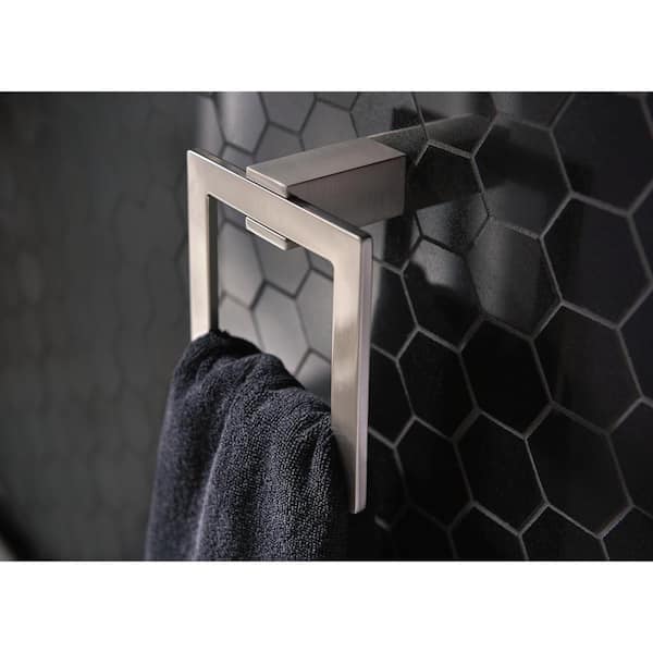 Kyvos Towel Ring in Brushed Nickel