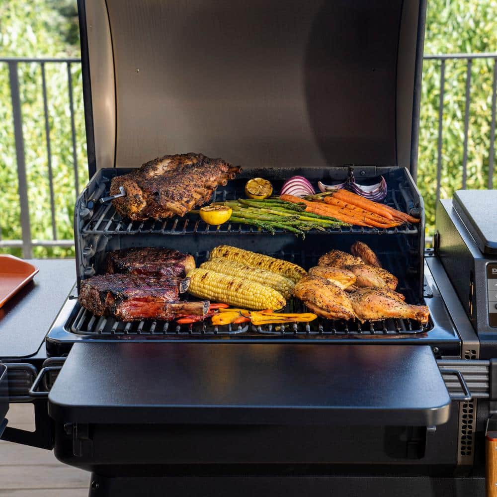 Traeger Ironwood Black Electric Wood Pellet Grill with WiFi