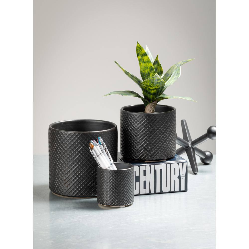Sleek Modern Black Ceramic Pot Trio, 3"-5.75"H Patterned Exterior