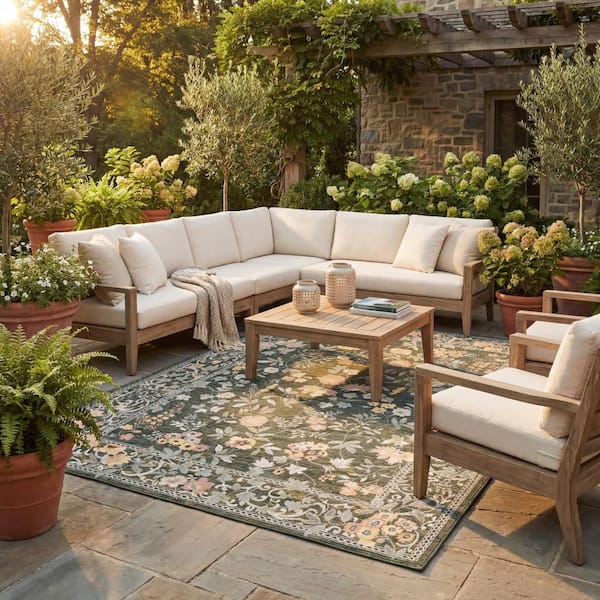 Selorae Transitional Green 8 ft. x 10 ft. Outdoor Area Rug