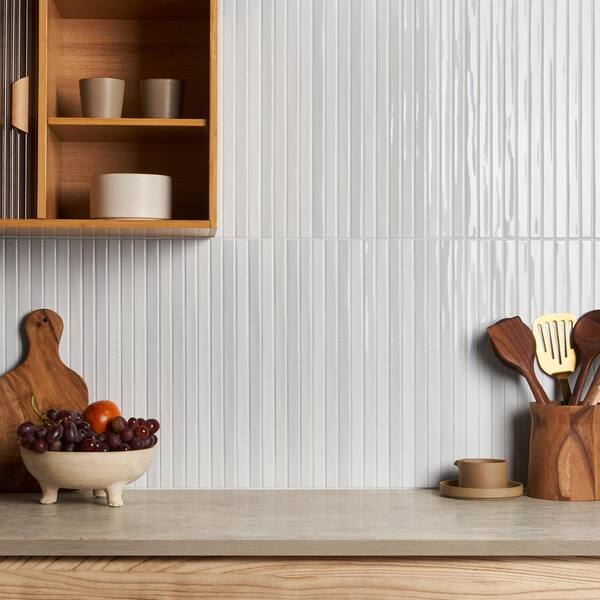 Ivy Hill Tile Vistaio Blanco White 5.27 in. x 17.71 in